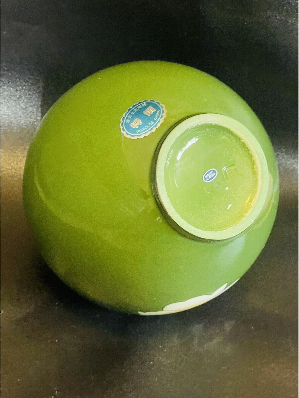 FUJICLOS Japanese Round Flower Vase Elegant Green Round 7” Floral Painted Vase